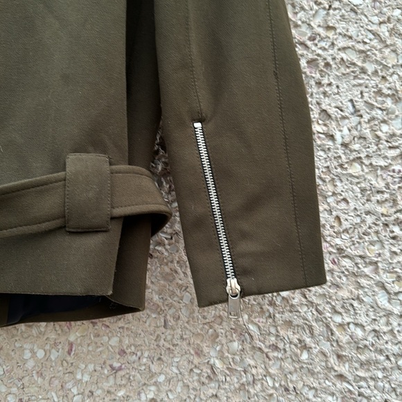 ❣️HOST PICK❣️ Zara Women’s Army Green Belted Moto Jacket - Picture 6 of 9